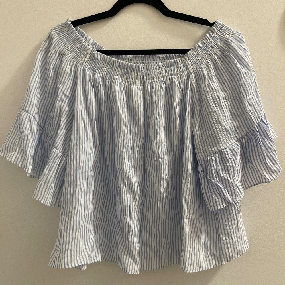 H&M Off-the-shoulder Shirt